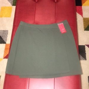Olive Skirt Size M